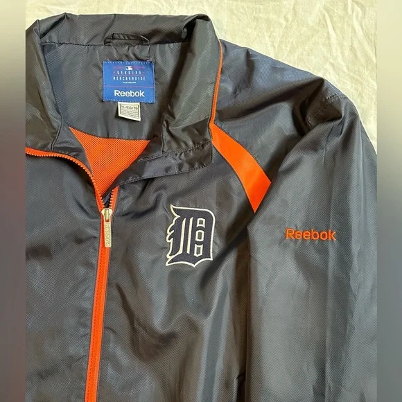 Reebok Genuine Merchandise Detroit Tigers Jacket - Picture 3 of 7